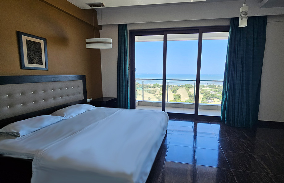 Queen room 3